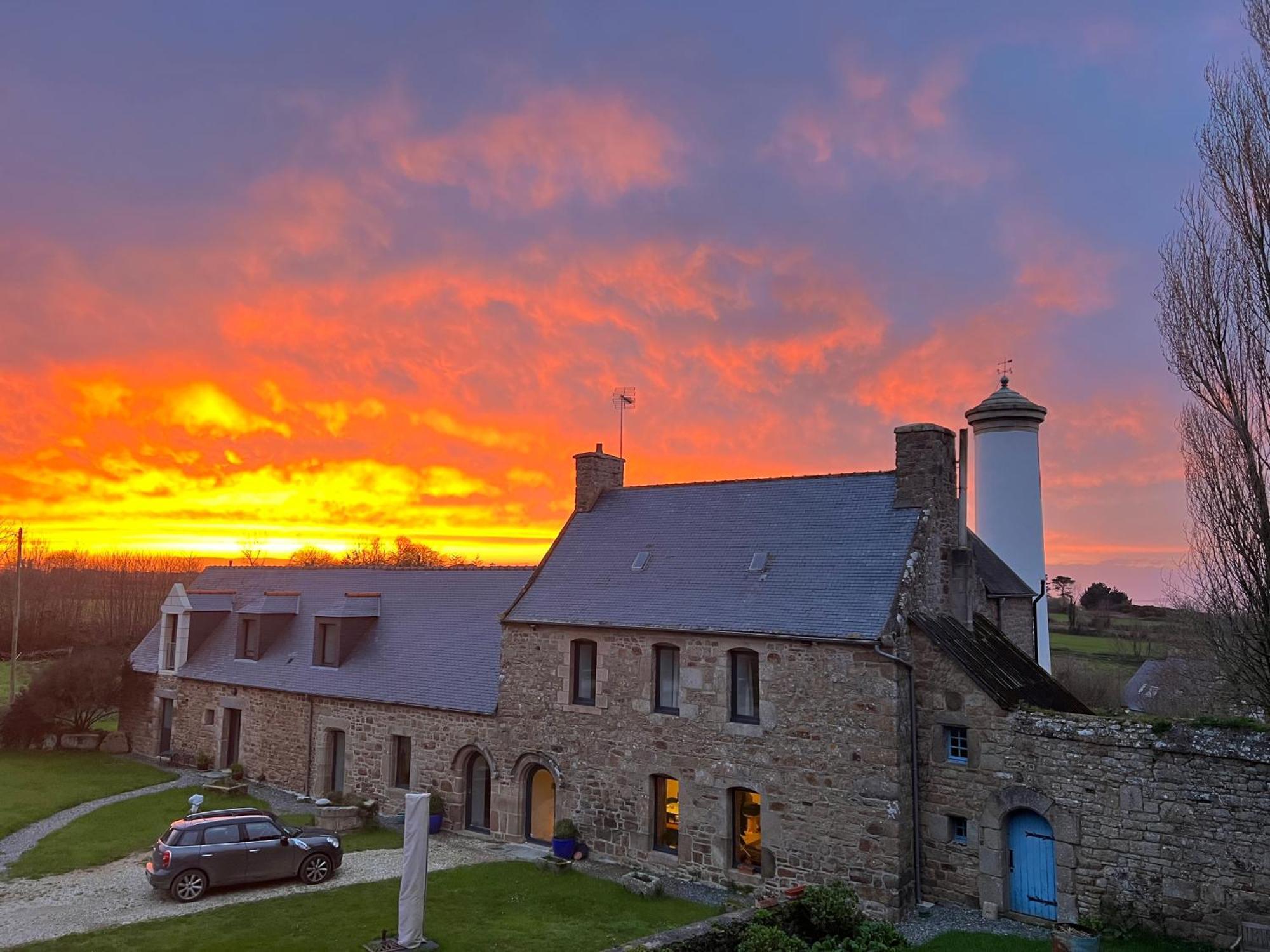 Louannec Les Ecolodges Sous Le Phare מראה חיצוני תמונה